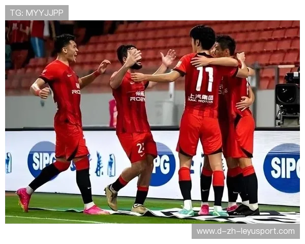 上港外援茹萨被评价为攻防兼备的中场定海针